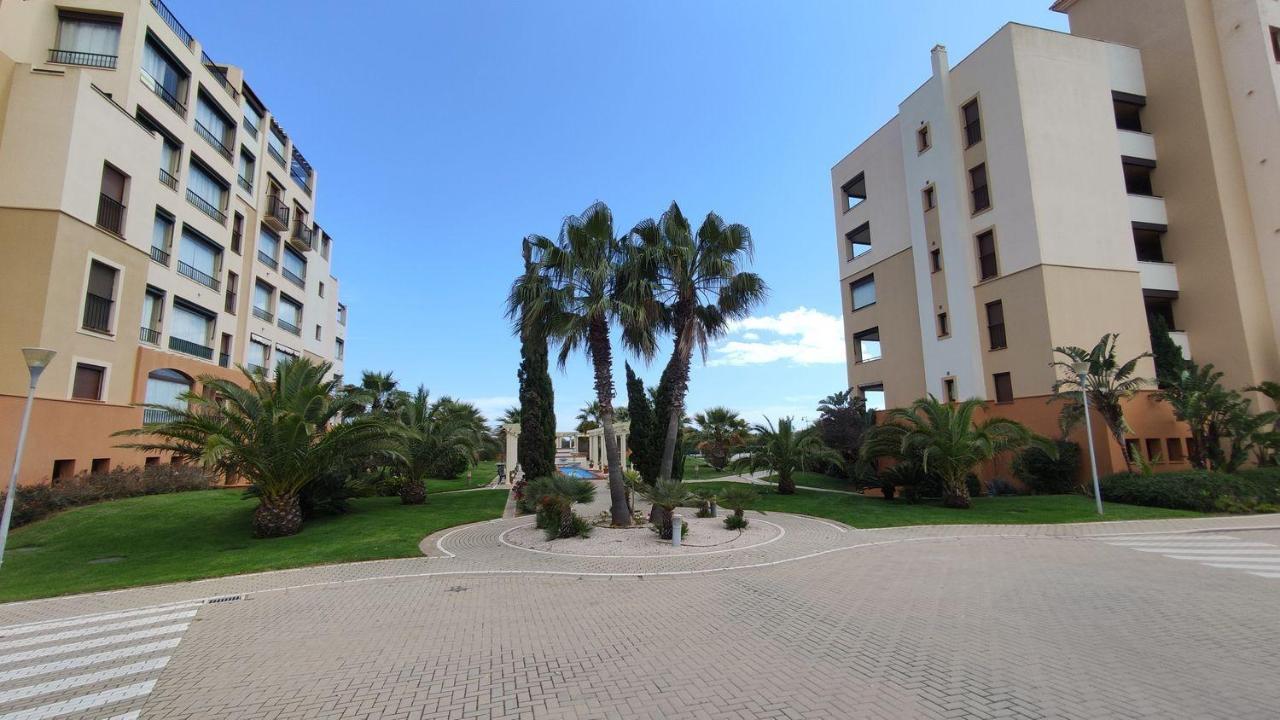 Apartamento Los Pelicanos Исла Канела Екстериор снимка